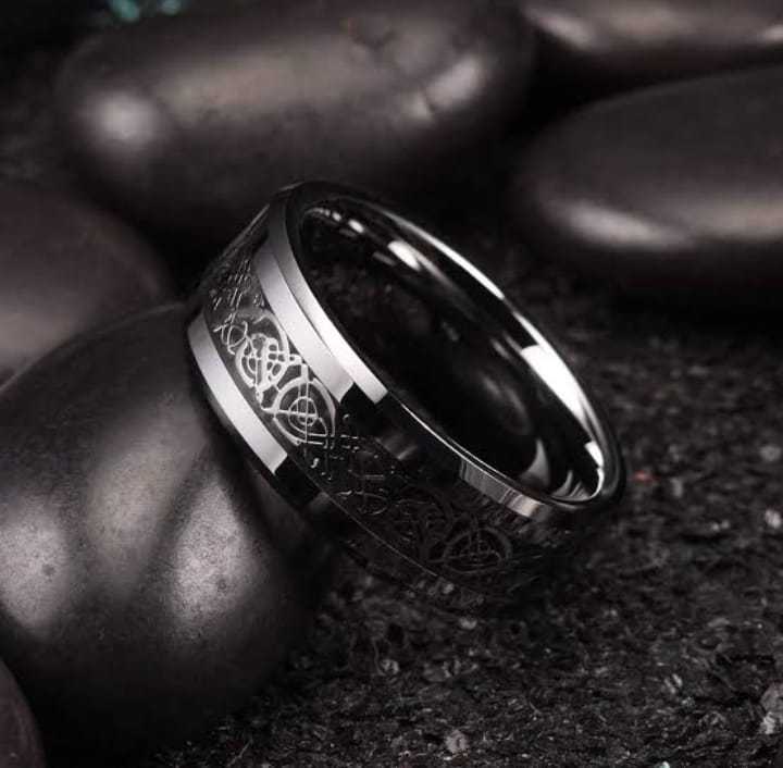 Elegant%20Men%20Titanium%20Steel%20Dragon-Inspired%20Design%20Ring%20-%20High-Quality%20Fashion%20Jewelry%20-%20Image%202