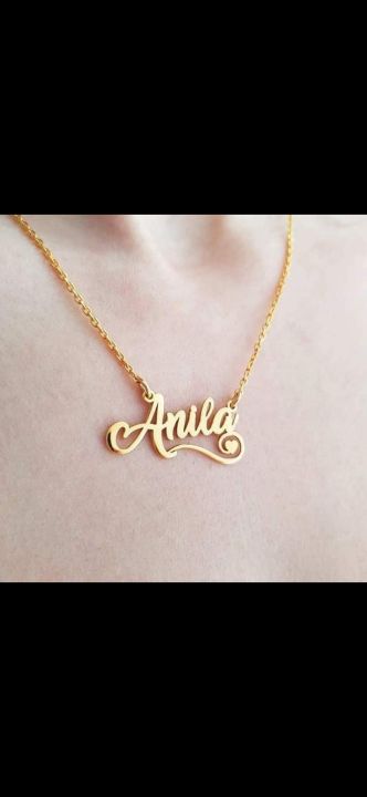 Customized%20name%20chain%20locket%20-%20Image%202