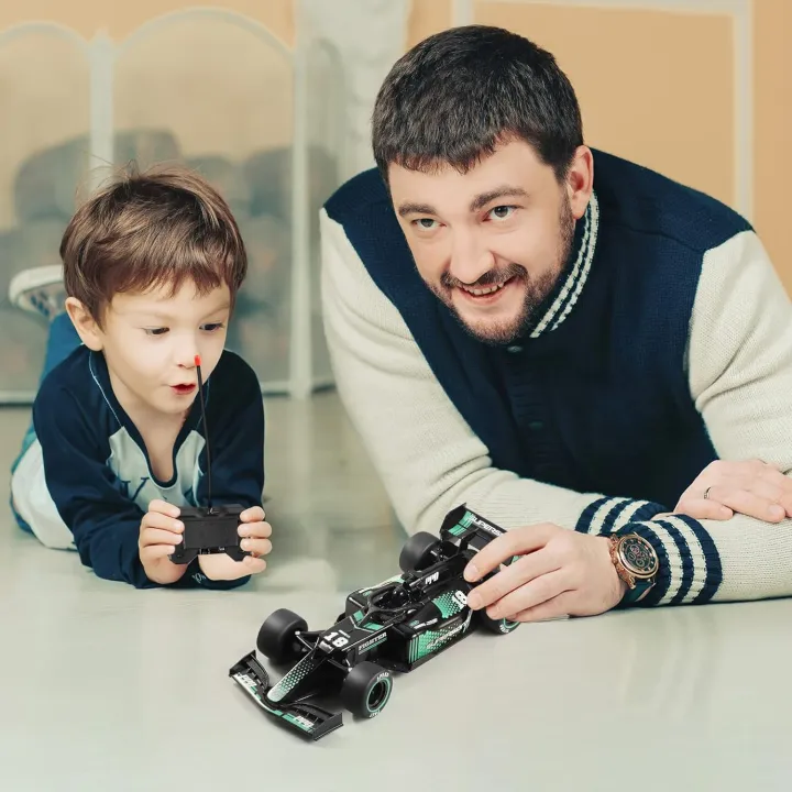 Smoke%20High%20Speed%20RC%20Car%20Remote%20Control%20Ferrari%20Spray%20Car%20High%20Speed%20Racing%20Rc%20Toy%20Car%20Monster%20RC%20Truck%20with%20Rechargeable%20Rc%20Car%20Random%20Color%20-%20Image%204