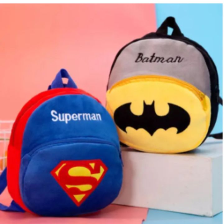 Batman%20Kids%20Backpack%20girls%20and%20boys%20backpack%20(9,%2011%20inches).%20-%20Image%205