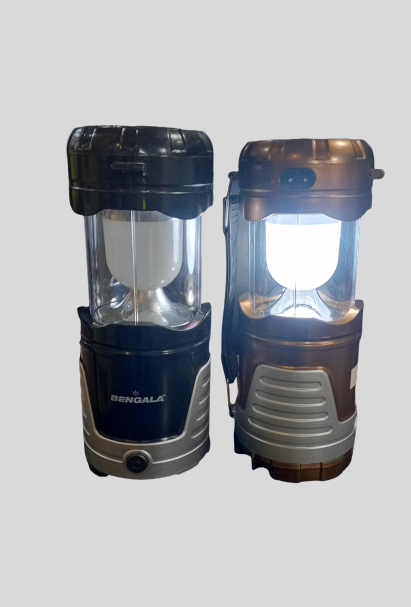 Camping%20Torch%20Light%20with%20Solar%20Charging%20-%20Image%202