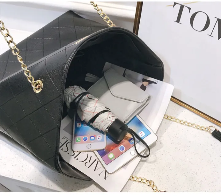 Bag%20X%20Vegas%20Tote%20Maroon%20Bag%20for%20Women%20-%20Image%207