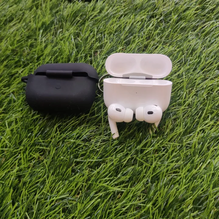 Wireless%20Air%20Pods%20Best%20Sound%20Quality%20And%20Premium%20Packing%20%20with%20case%20-%20Image%202