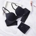 Underwear Suit Women's Black One Piece Seamless Bra Girl No Steel Ring Underwear Ladies Gathered Anti-sagging Undies. 