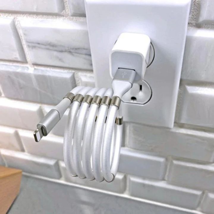 USB%20TO%20LIGHTNING%20CABLE%20MAGNETIC%20SELF%20WINDING%20HIGH%20QUALITY%20FAST%20CHARGING%20&%20DATA%20CABLE%20-%20Image%202