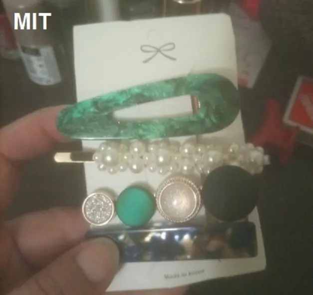 Trendy%20Hair%20Clips%20Set%20For%20Women%20-%20Korean%20Hairpins%20Hairclips%20-%20Hair%20Accessories%20-%204%20Pieces%20-%20Image%205