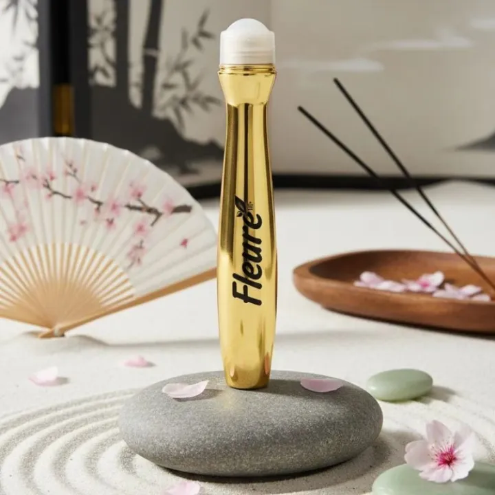 Under%20Eye%20Serum%20for%20Puffiness%20-%20Serum%20-%20Niacinamide%20Eye%20Serum%20for%20Dark%20Circles%20-%20Whitening%20Serum%20-%20Anti-dark%20Circle%20Under%20Eye%20Treatment%20-%20Serums%20-%20Fleure%20-%20Image%208