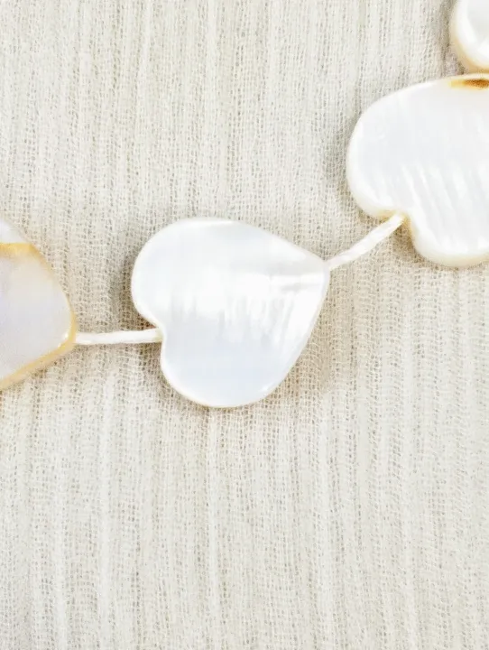 5,%2011pcs%20Natural%20Flat%20Heart%20White%20Mother%20of%20Pearl%20Sea%20Shell%20Beads%20for%20Crafting%20-%20DIY%20Crafting%20Elegant%20Jewelry%20Making%20Supplies%20-%20Image%204
