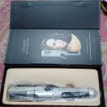Cordless Split End Hair Trimmer With Split Ender Pro. 