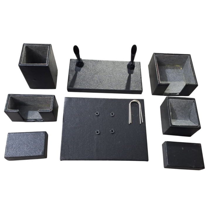 Black / Green Senator Office Desk Organizer 8 Pcs Office Table Set