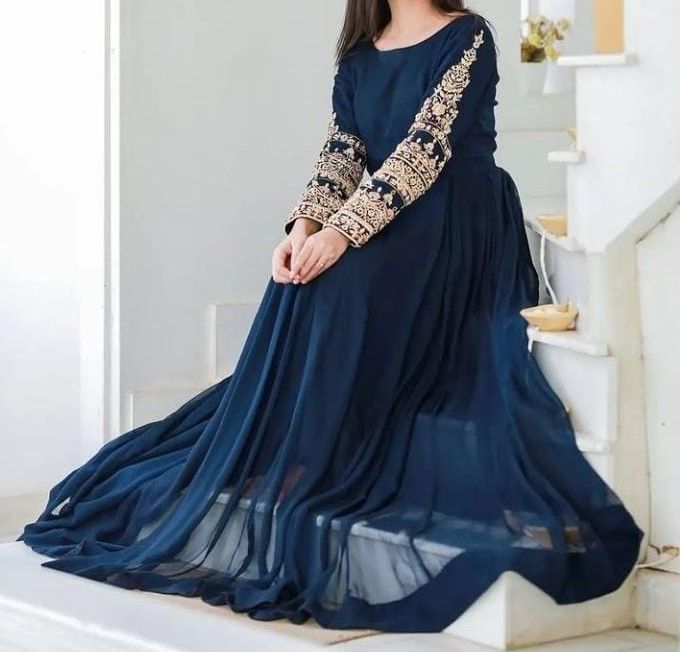 Stylish%20Embroidered%20Chiffon%20Maxi%20Full%20Flair%20(Only%20Maxi)%20Chiffon%20Maxi%20Dresses%20For%20Women%20-%20Image%203
