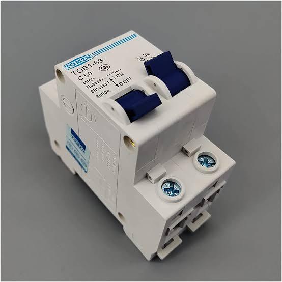 TOMZN%20Breaker%20Type%20Changeover%202Pole%2063A%20%7C%20MTS%20ChangeOver%20Breaker%20%7C%20ChangeOver%20Switch%20%7C%20Change%20Over%20Breaker%20For%20Solar%20,%20Wapda%20and%20Generator%20-%20Image%205