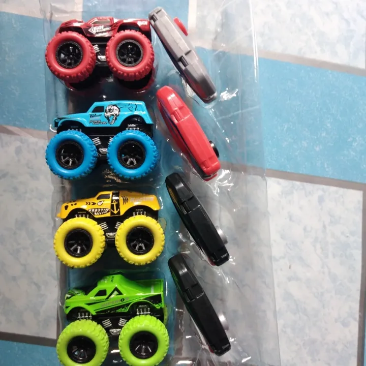 Monster%20Cars%20Set%20/%20Mini%20Rock%20Crawler%20Truck%20Set%20/%20Friction%20Car%204%20Wheel%20Drive%20Vehicle%20for%20Boys%20and%20Kids%20-%20Image%202