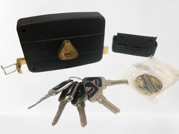 Heavy duty, door security inter lock for main gate with three heavy ...