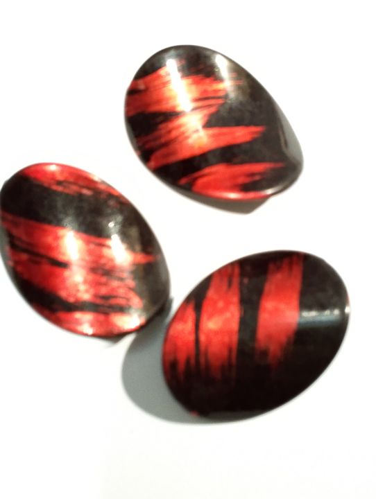 Black%20Red%20Flat%20Curved%20Antique%20Large%20Chips%20Marble%20Beads.%20Pack%20of%2040gms%20Beads,%20For%20DIY%20Jewelry%20Making,%20Jewelry,%20And%20Dress%20Accessories.%20-%20Image%202