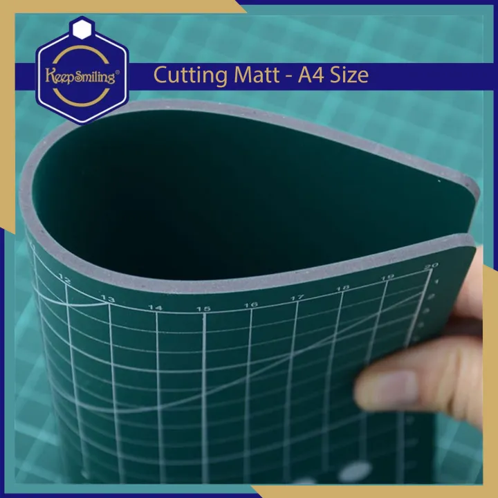 Keep%20Smiling%20A4%20size%20Paper%20Cutting%20Matt,%20Self%20Healing%20Cutting%20Mat%20-%20Image%203
