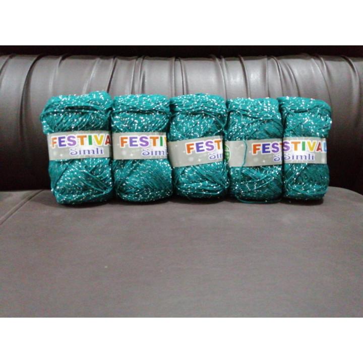 Festival simile Acrylic Yarn balls 3ply 5x balls deep green color with silver wire