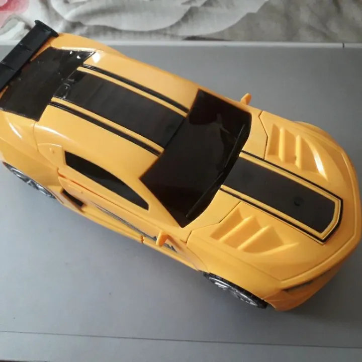 Transforming%20Robot%20Vehicle%20Toy%20for%20Kids%20-%20Educational%20Remote%20Control%20Play%20Vehicle,%20Unisex,%20Recommended%20for%20Ages%203+%20-%20Image%204