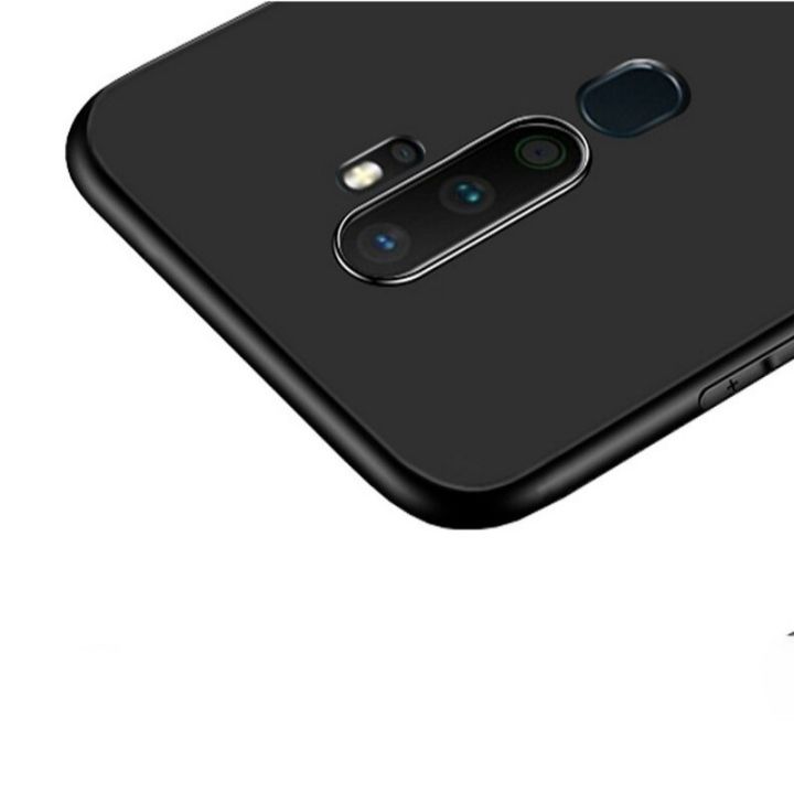 Oppo%20A5%202020%20/%20Oppo%20A9%202020%20Black%20Soft%20Silicon%20Back%20Cover%20-%20Image%204