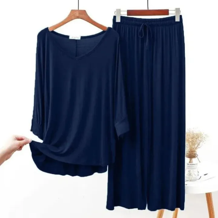 Navy%20Blue%20V-Neck%20Night%20Suit%20-%20Palazzo%20Style%20Pajama%20for%20Women%20-%20Image%204