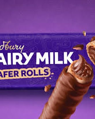 CADBURY DAIRY MILK NEW WAFFERS ROOLS
