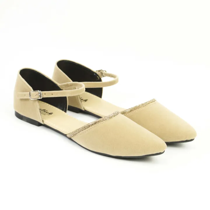 Fancy%20Pumps%20and%20Sandals%20For%20Women%20%7C%20Women's%20Hook%20Pumps%20-%20Light%20Weight%20Comfortable%20And%20Polyurethane%20Slippers/Chappal%20And%20Chapal%20%7C%20Sandals%20Shoes%20For%20Women%20And%20Ladies%20-%20Image%203