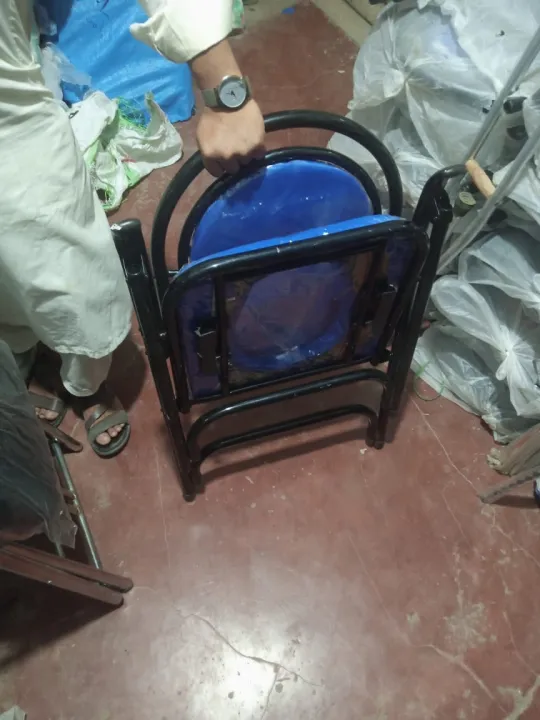 Cammode%20Chair%20foldable%20foamic%20chair%20/%20potty%20chair%20for%20every%20Age%20Person%20-%20Image%203