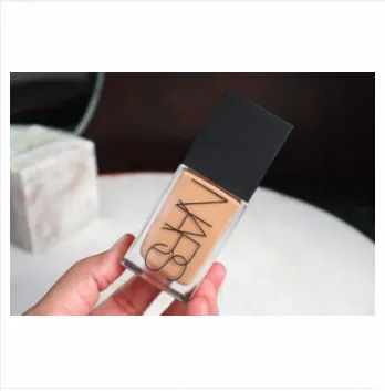 NRS%20Light%20Reflecting%20Advanced%20Skincare%20Foundation%20-%20Image%202