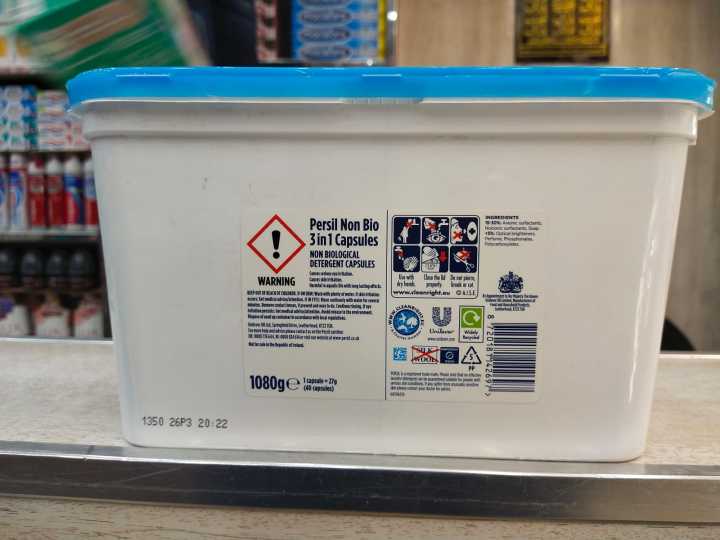 PERSIL%20NON%20BIO%203IN1%20WASHING%20CAPSULES%20-%2040%20WASHES%20-%20Image%202