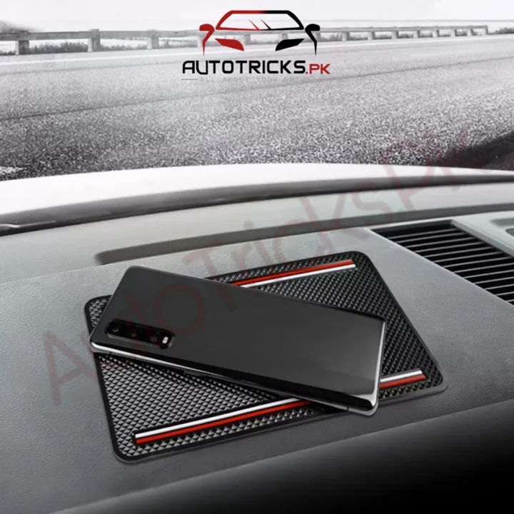 Non%20Slip%20Dash%20Mat%20(NISSAN)%20-%20Image%202