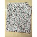 Namaz Chadar -  Square Size Chaadar For Her Women Scarves Shawl

Ladies Square Size  Namaz Chadar

Fabric Mix Lawn

Comfortable For Summer Season 

Specially For Offering Namaz 

Size 2.25 meter length and 1.5 meter Width

Knee Length Chadar and not See t. 