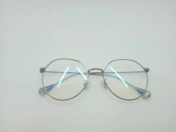 Vintage%20Shape%20GunMetal%20Color%20Latest%20Fashion%20Eyewear%20Frame%20For%20Unisex%20-%20Image%204