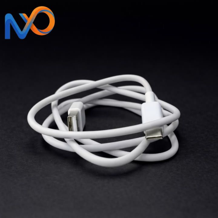 Multi-Connector%20Fast%20Charging%20Cable%208600%20Lightning%20/%20USB-C%20/%20Micro%20USB%20Compatible%20USB%203.0%20Data%20Sync%20&%20Rapid%20Charging%20Elegant%20White%20Color%20Design%20-%20Image%203