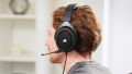 Corsair HS60 PRO SURROUND Gaming Headset — Carbon. 