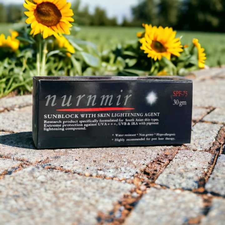 Nurnmir%20Sunblock%20SPF75%20with%20Skin%20Lightening%20Agents%2030g%20-%20Image%202