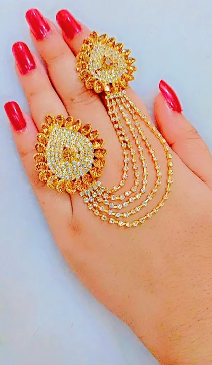 Artifical%20Double%20Finger%20Ring%20Bahubali%20O%20Style%20New%20Look%20With%20Jadao%20Nagina%20Long%20Lasting%20Polish%20For%20Beautyfull%20Girls.%20-%20Image%205