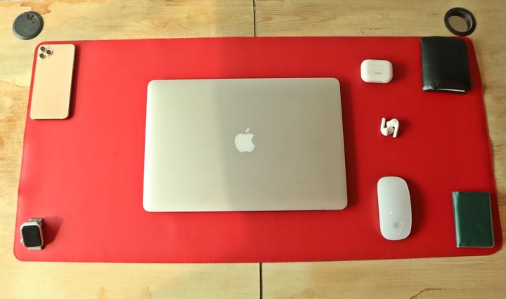 Large%20Size%20Desk%20Matt%20(40%20X%2080CM)%20%7C%20Synthetic%20Leather%20Laptop%20Desk%20Matt%20%7C%20Synthetic%20Leather%20Desk%20Matt%20For%20Office%20and%20Home%20Work%20-%20Image%204