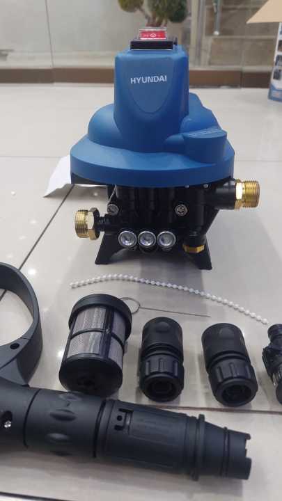 Original%20Korean%20Hyundai%20High%20Pressure%20Washer%20110%20Bar%201200W%20with%20All%20Accessories%20-%20Image%208