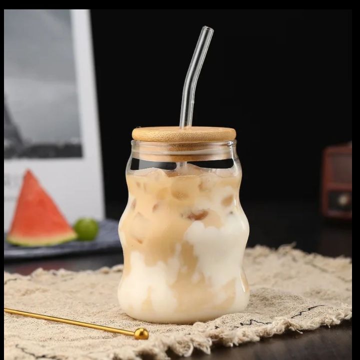 Ribbed & Round Glass Sipper with Glass Straw, Tumbler Can Lid Ribbed Square Glass Mug with Straw, Mason Jars With Cover, Mug for Fruit Juice Milk & Coffee Mug.