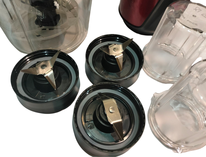 4%20IN%201%20MULTI-FUNCTION%20CHOPPER,%20BLENDER,%20DRY%20MILL%20%20&%20%20GRINDER%20Food%20Processor%201%20Liter%20KF%208828%20-%20Image%204