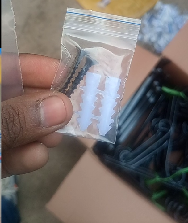 GEP%20Wall%20Bracket%20for%20Hanging%20Pots/lamps/%20indoor%20&%20Outdoor%20Home%20&%20Garden%20Decor%20Model%20GP-12%20-%20Image%207