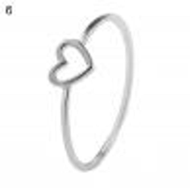 Women Simple Hollowed-out Heart Ring Valentine Propose Circlet Jewelry Gift