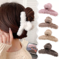 1 pcs Cute Korean Velvet Hair claw Women Fashion Hair Clips Hairpins Crab Clips Fluffy Plush Hair Claw Clips soft fur hair clip hair barrettes clamps Big Fluffy Faux Fuzzy Hair Claw cute Hair Accessories. 