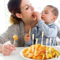 Techmanistan 100 Piece's Bamboo Mini Tasting Forks Fruit Picks 3.5 Inch Mini Bamboo Forks, Wooden Fruit Forks, Small Appetizer Forks, Cocktail Forks, Fruit Forks, Appetizer Toothpicks. 
