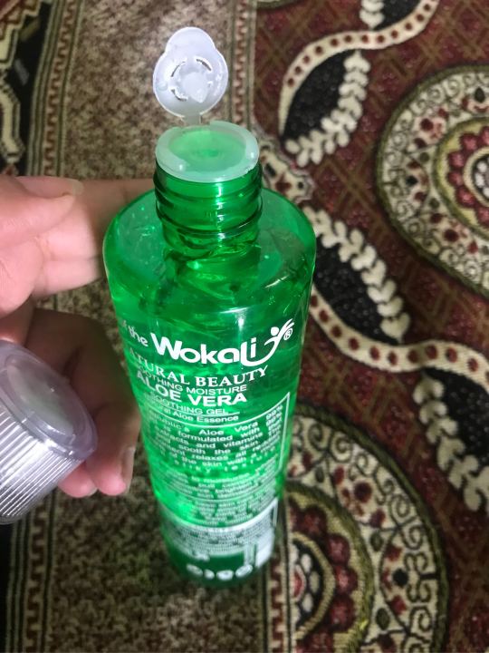 Aloe%20Vera%20Gel%20300ml%20-%20Soothing%20Hydrating%20Moisturizer%20for%20Skin%20Natural%20Healing%20Properties%20Lightweight%20Formula%20for%20Face%20and%20Body%20Perfect%20for%20Sunburn%20Relief%20Acne%20Treatment%20and%20Daily%20Hydration%20Ideal%20for%20All%20Skin%20Types%20Premium%20Quality%20Skincare%20Solution%20-%20Image%203