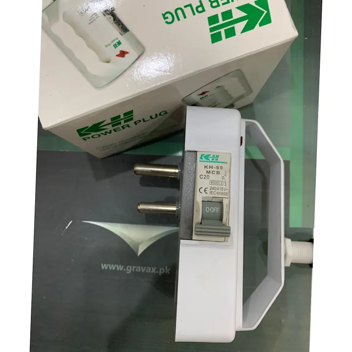 Power%20plug%20for%20Ac%20with%20breaker%2010A%2016A%2020A%20-%20Image%203