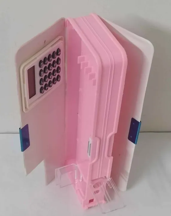 Calculator%20Geometry%20,Fancy%20Geometry%20box%20with%20calculator%20and%20Magnetic%20buttons%20I%20Boys%20&%20Girls,%20Double%20Sided,%20Assorted%20Character%20-%20Image%205