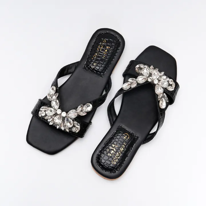 Stylish%20Trendy%20Unique%20Slides%20Having%20Crystal%20Stone%20Strips%20on%20the%20top%20For%20women%20-%20Image%2010