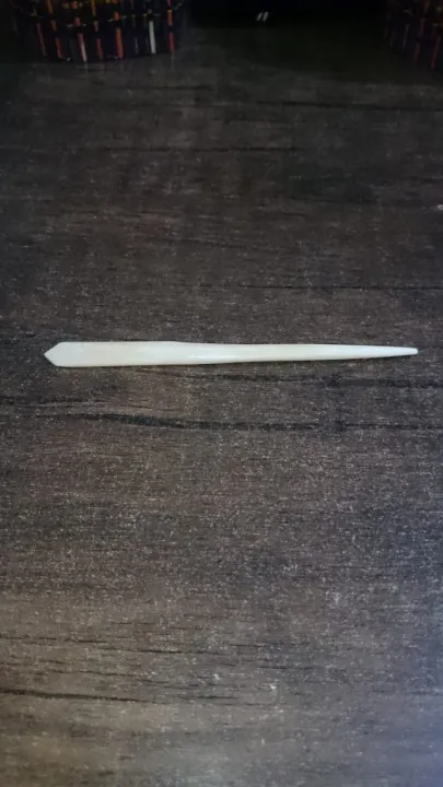 joora%20pin%20for%20women%20and%20girls%20hair%20made%20by%20original%20camel%20bone%20handcraft%20-%20Image%202