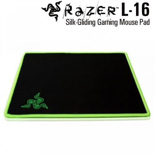 Smartronic%E2%84%A2%20Mouse%20Pad%20For%20Gaming%20And%20Office%20Non%20Slip%20Rubber%20With%20Locking%20Edge%20Large%20(26cm%20X%2021cm%20x%200.2cm)%20-%20Image%204